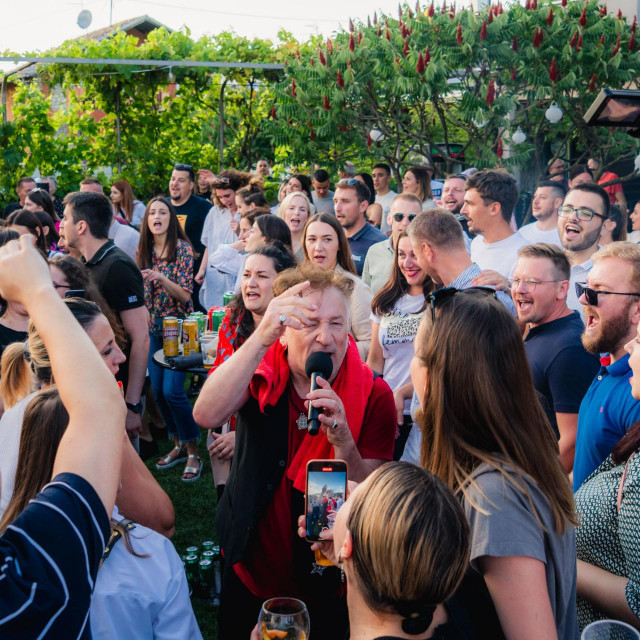 Koncert Prljavog Kazališta u Vinkovcima