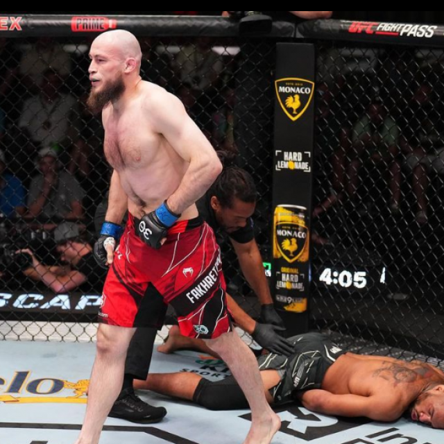 Fakhretdinov vs. Lee