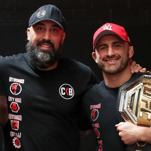 Eugene Bareman i Alexander Volkanovski
