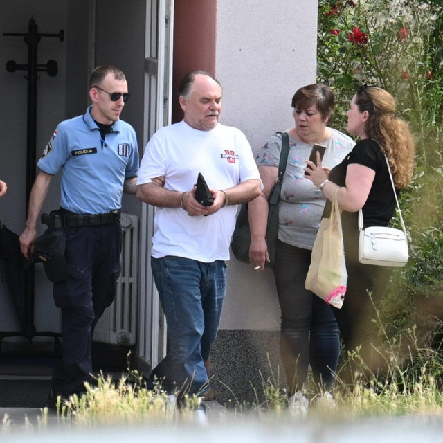 Privođenje muškarca koji je prijetio premijeru Andreju Plenkoviću