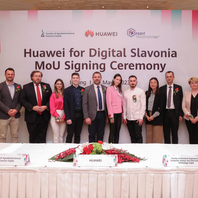 Delegacija i studenti