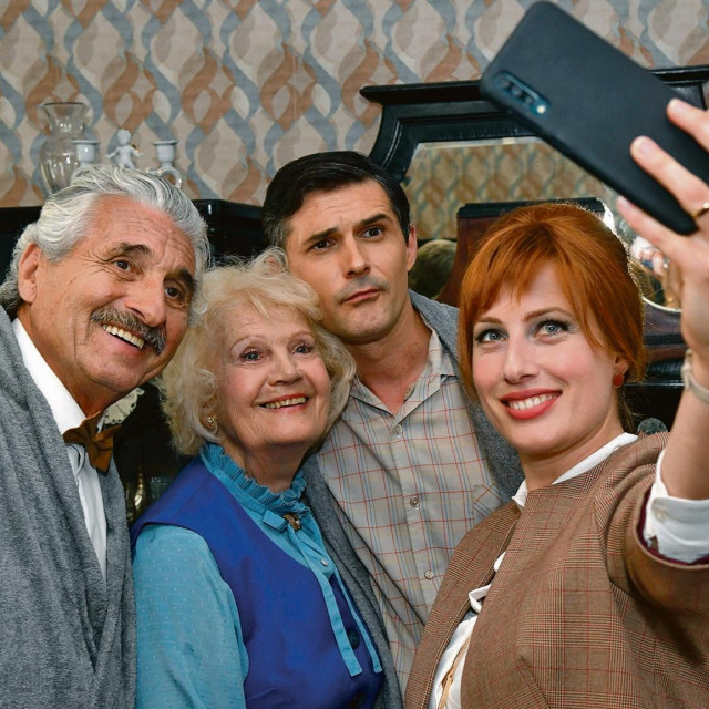 Otokar Levaj, Mirjana Bohanec Vidović, Živko Anočić, Csilla Barath Bastajić, prva sezona