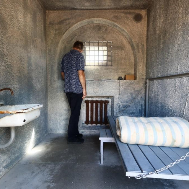 Replika ćelije Alekseja Navaljnog koja je bila postavljena u Vilniusu tijekom summita NATO-a