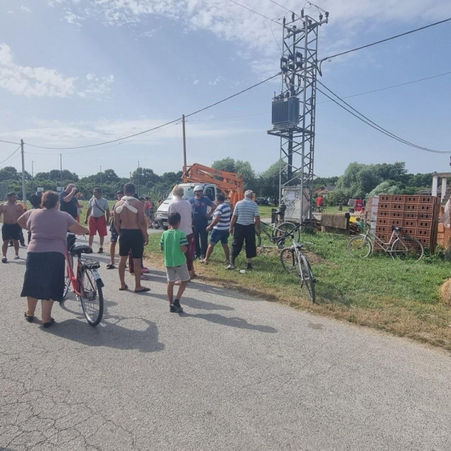 HEP-ovci cijelom naselju htjeli isključiti struju