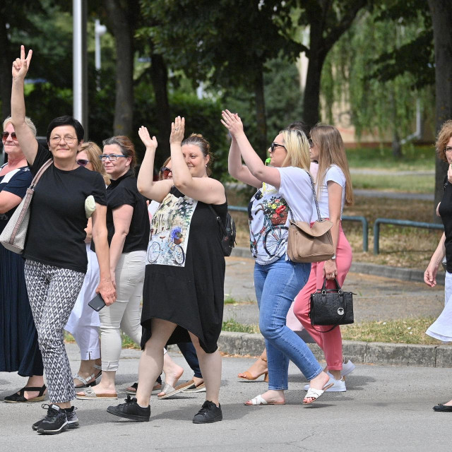 Prosvjed Sindikata državnih i lokalnih službenika i namještenika RH
