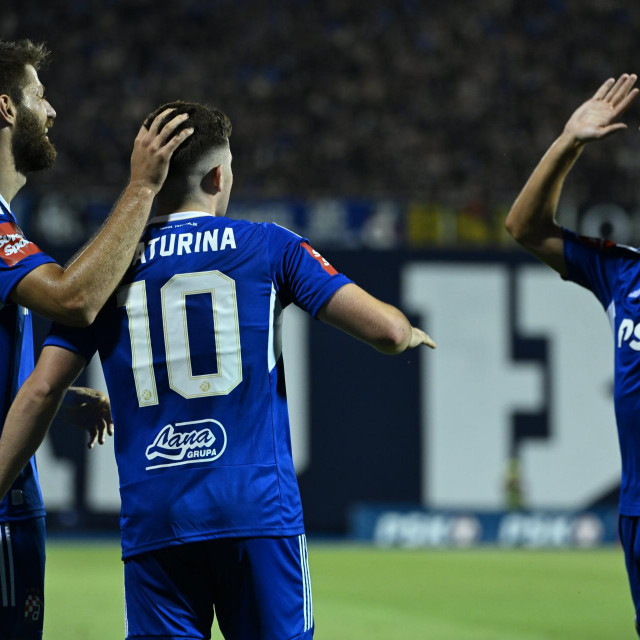 Martin Baturina sa suigračima