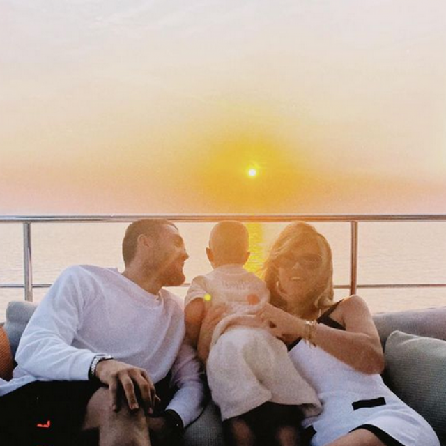 Mateo Kovačić uživa sa obitelji