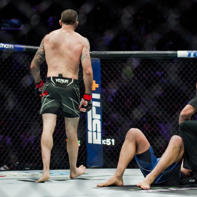 Matt Brown (lijevo)