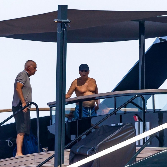 Giorgio Arman ina svojoj jahti
 