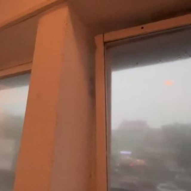 Vjetar izbio prozor u Ozaljskoj