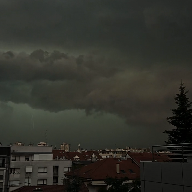 Zagreb se zamračio