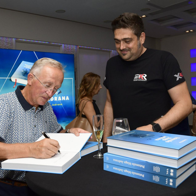 Promocija knjige Potonulo blago Jadrana, ronilačkog vodiča po olupinama hrvatskog Jadrana Danijela Frke u izdanju Naklade Val i Hanza Medije