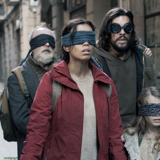 Gonzalo de Castro, Georgina Campbell, Mario Casas, Naila Schuberth, Bird Box: Barcelona