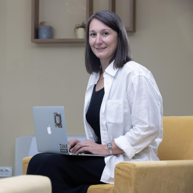 Vanja Perić pokrenula je platformu AymoLive za umjetnike i kreativce