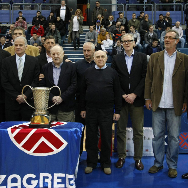 Nezaboravna generacija: Andro Knego, Franjo Arapović, Željko Pavličević, Sven Ušić, Mirko Novosel, Adnan Bečić, Ivan Fattorini, Mihovil Nakić, Zoran Čutura i Aco Petrović