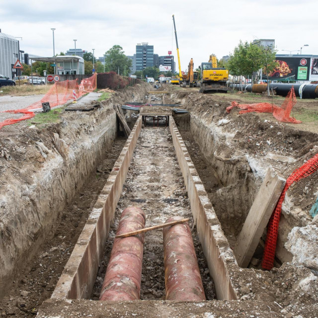 Radovi na vrelovodu (ilustracija)