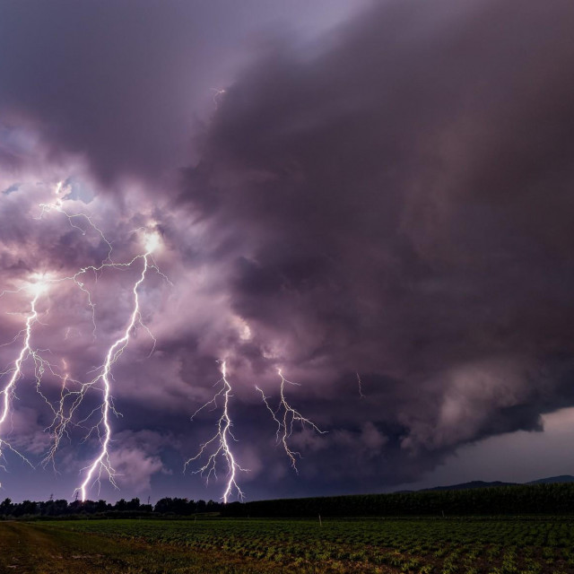 Oluja u Sloveniji, arhivska fotografija