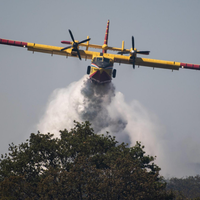 Air tractor (ilustrativna fotografija)