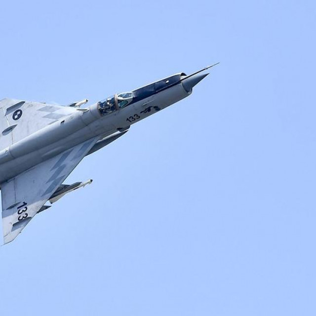 Ilustracija aviona MiG 21