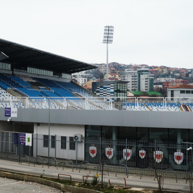 Stadion Fadil Vokrri