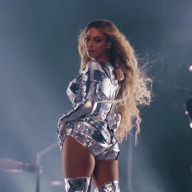  Beyoncé