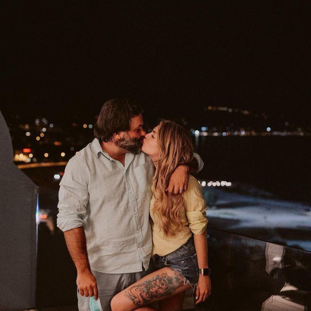 Charles Pearce i Ella Dvornik