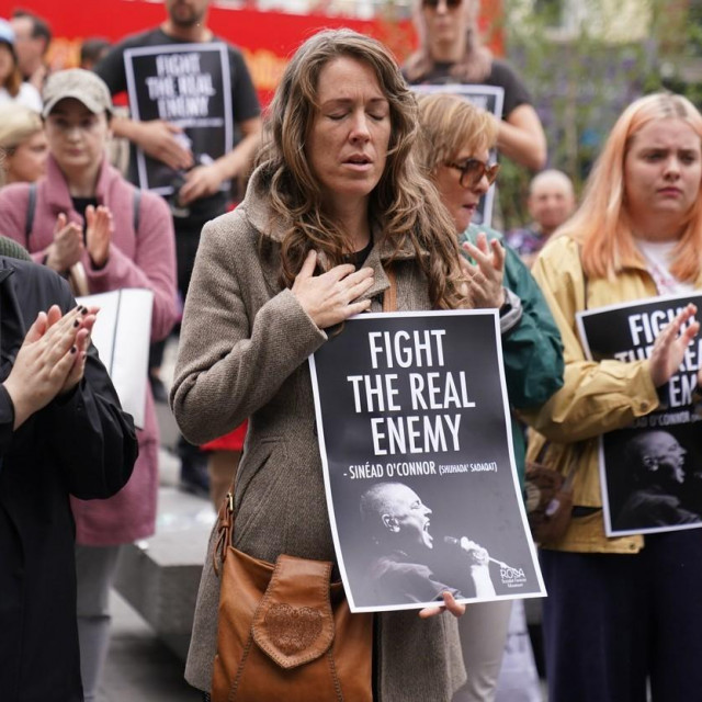 Socijalistička feministička skupina Rosa odala je počast Sinead O’Connor