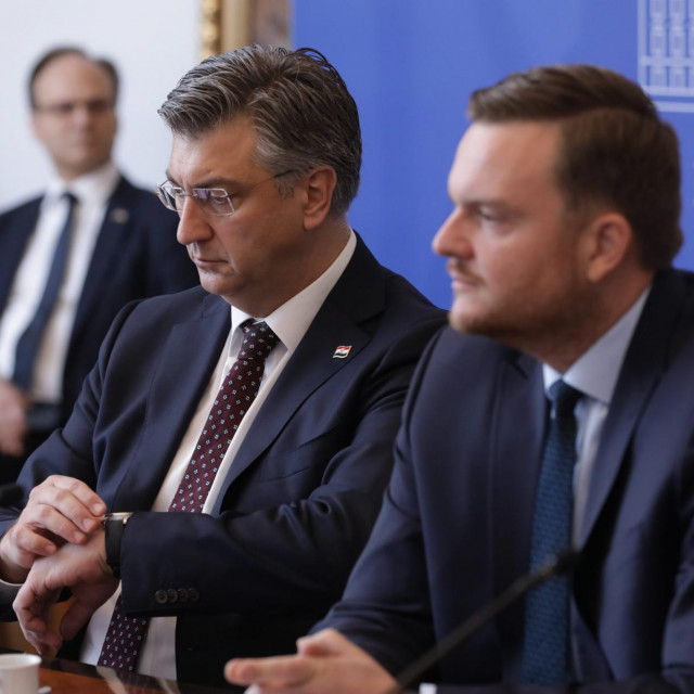Tijekom proljeća dominirala je priča o poreznoj “reformi”, pa se možda propustilo uočiti da je rebalansom proračuna potvrđena najava o znatno boljoj ovogodišnjoj proračunskoj berbi od ranijih očekivanja