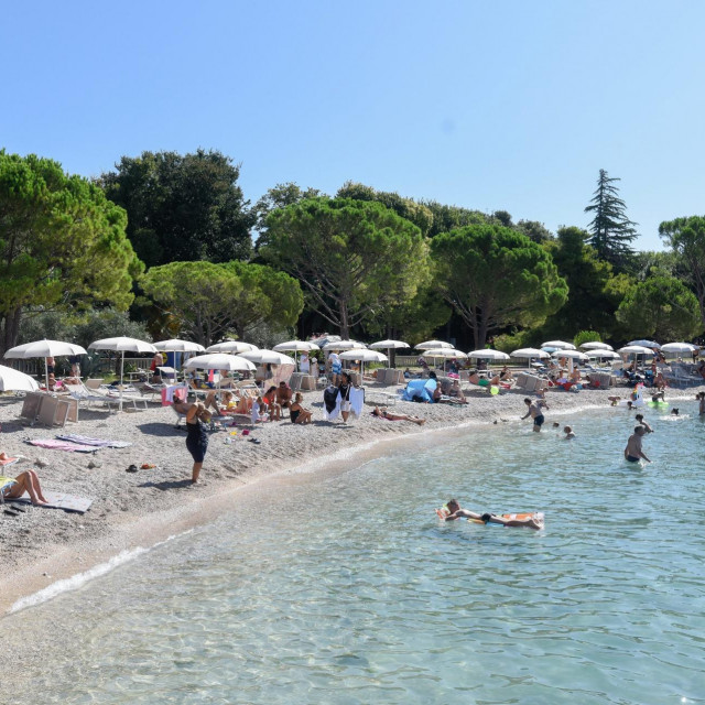 Gradska plaža Crikvenice
