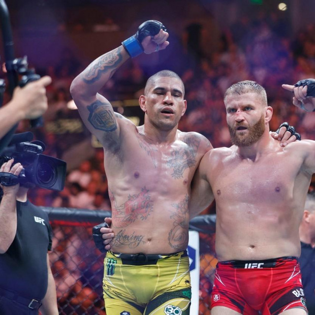 Alex Pereira (lijevo) i Jan Blachowicz (desno)