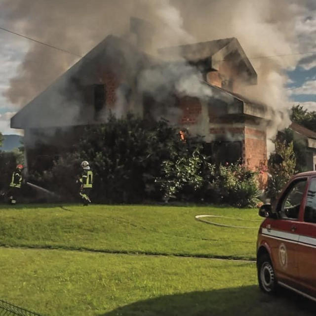Požar u Jastrebarskom