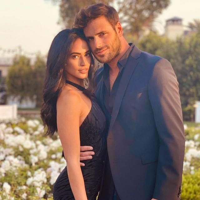 Stjepan Hauser s misterioznom prijateljicom