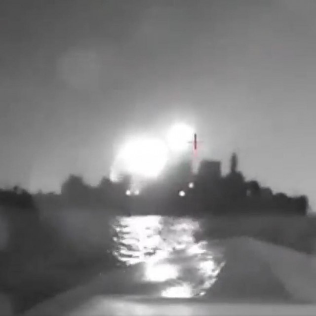 U Crnom moru pogođen je ruski ratni brod