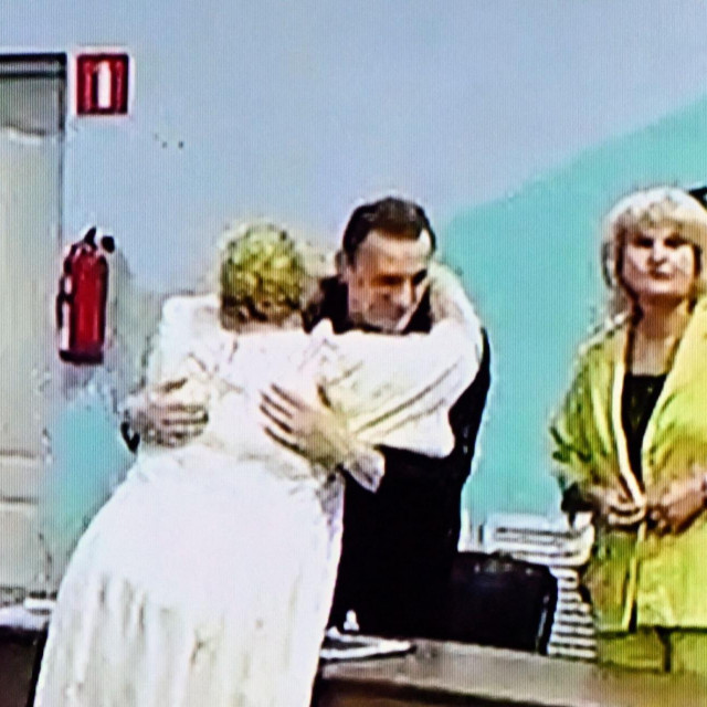 Aleksej Navaljni (drugi zdesna)