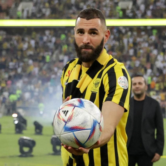 Benzemu je Lineker istaknuo kao primjer veterana koji je otišao u S.Arabiju