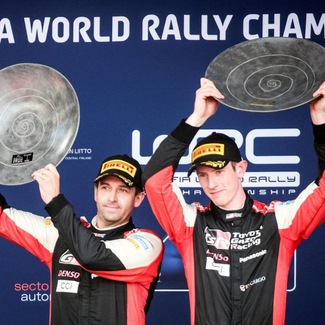 Elfyn Evans i suvozač Scott Martin