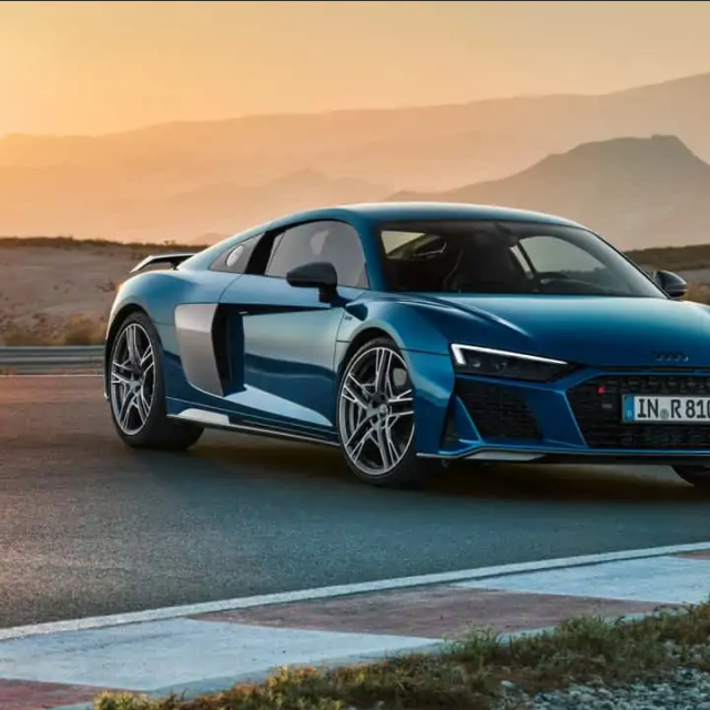 Audi R8