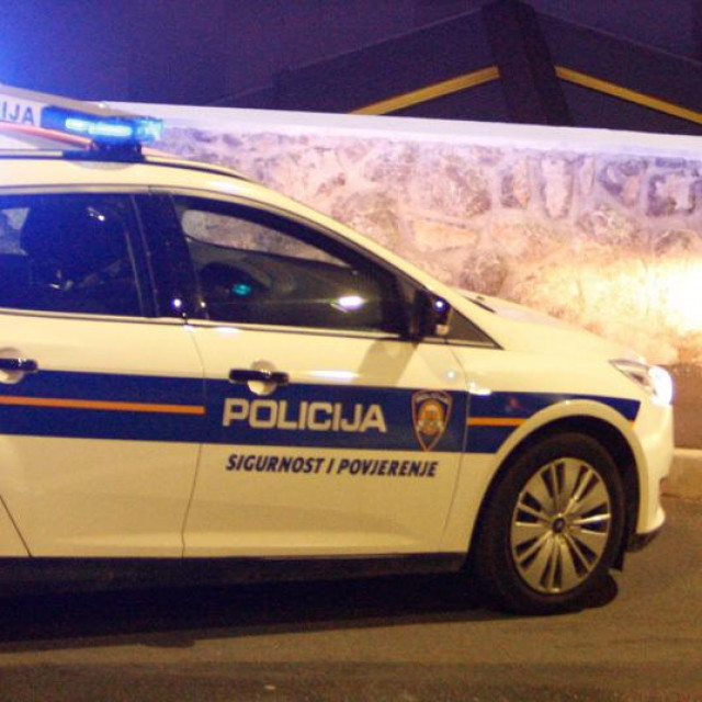 Ilustracija, policija