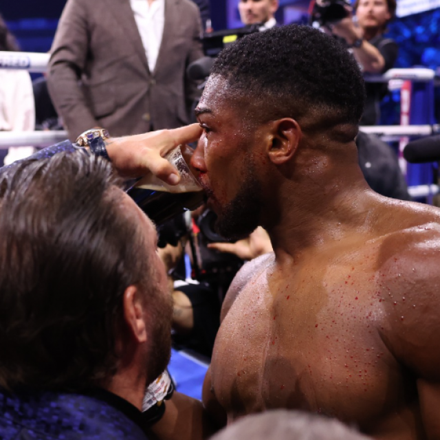 Anthony Joshua, Conor McGregor