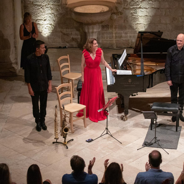 Filjak, Runge, Tudor