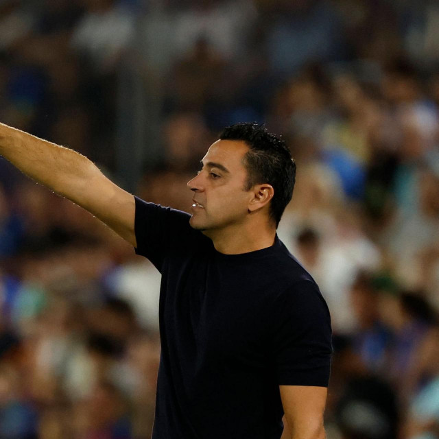 Xavi Hernandez morao je ranije napustiti trenersku klupu