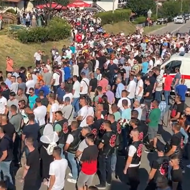 Tisuće na ispraćaju Nizame Hećimović