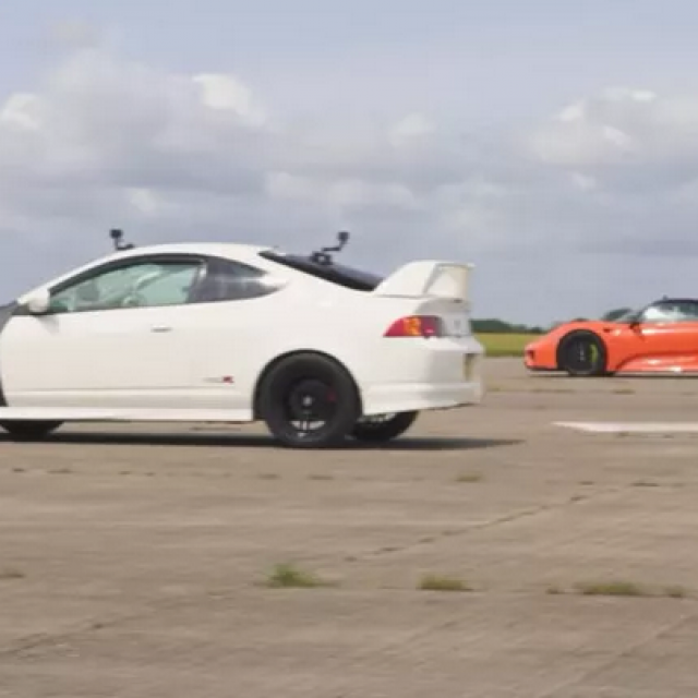 Honda Integra Type-R i Porsche 918 Spyder
