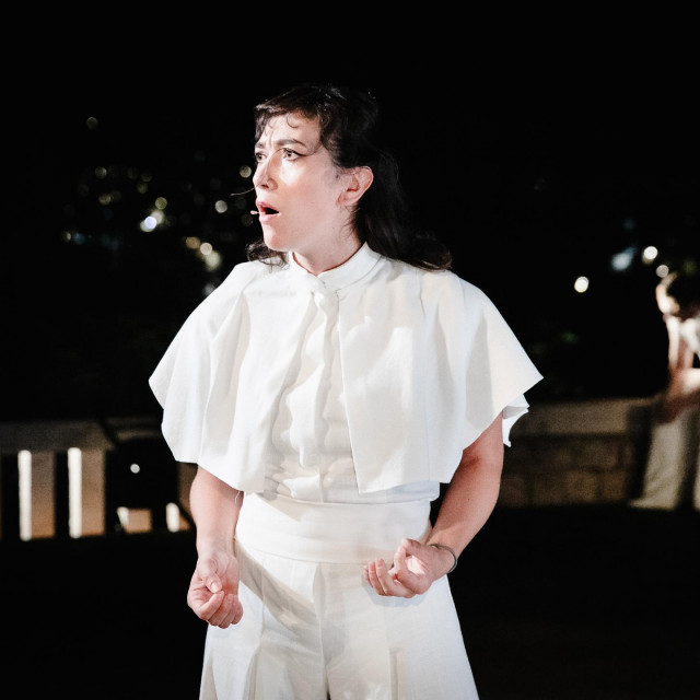 Nataša Kopeč kao Jelena Dorotka Hoffman u predstavi ”Sjetne žene raguzejske”