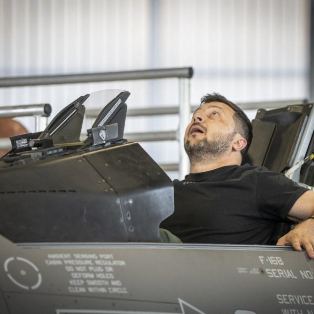 Volodimir Zelenski u F-16