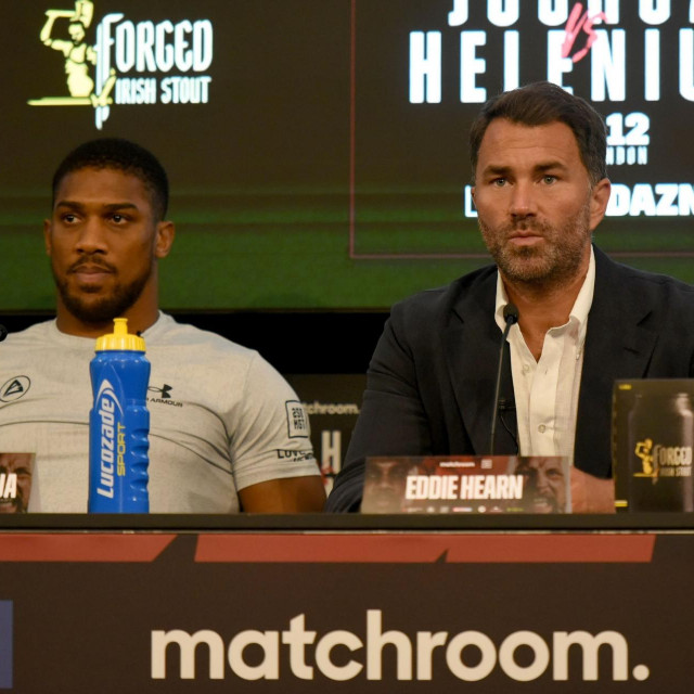 Eddie Hearn i Anthony Joshua