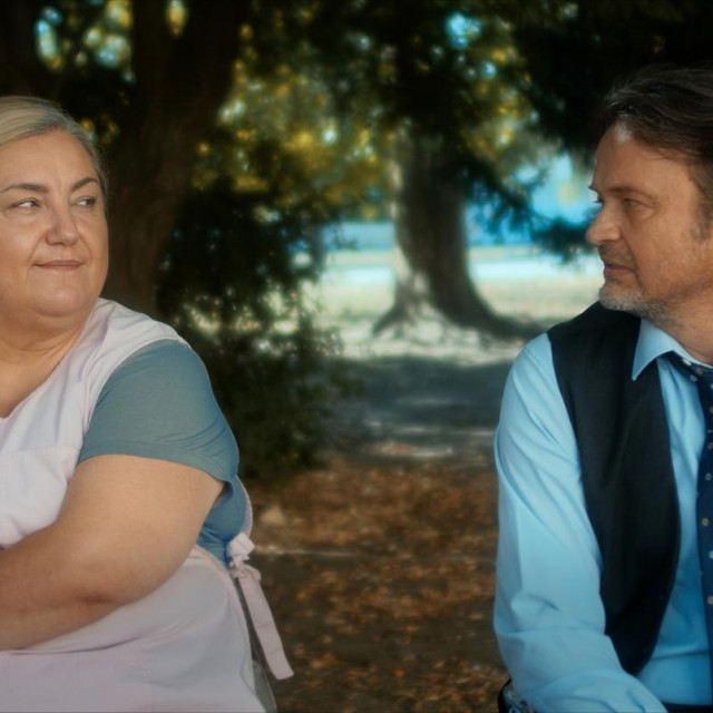 Film ”Žena s gumenim rukavicama”