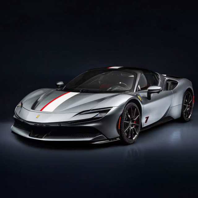 Ferrari SF90 Spider