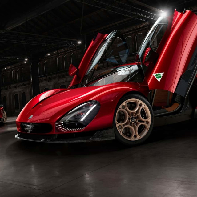 Alfa Romeo 33 Stradale