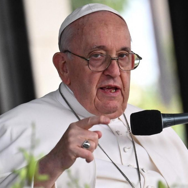 Papa Franjo